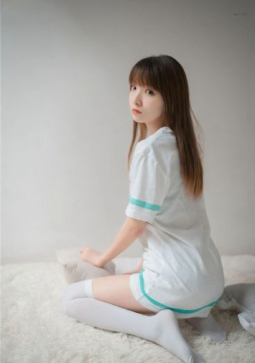国产美女多的电影_超清电影完整版