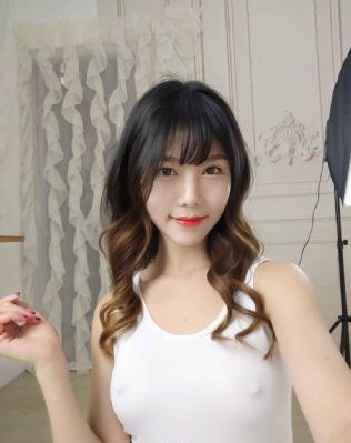 欧美简约项链_蓝光免费观看超清