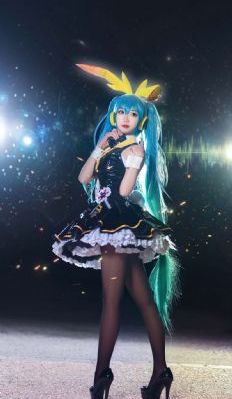 欧美时装美女_720电影完整版